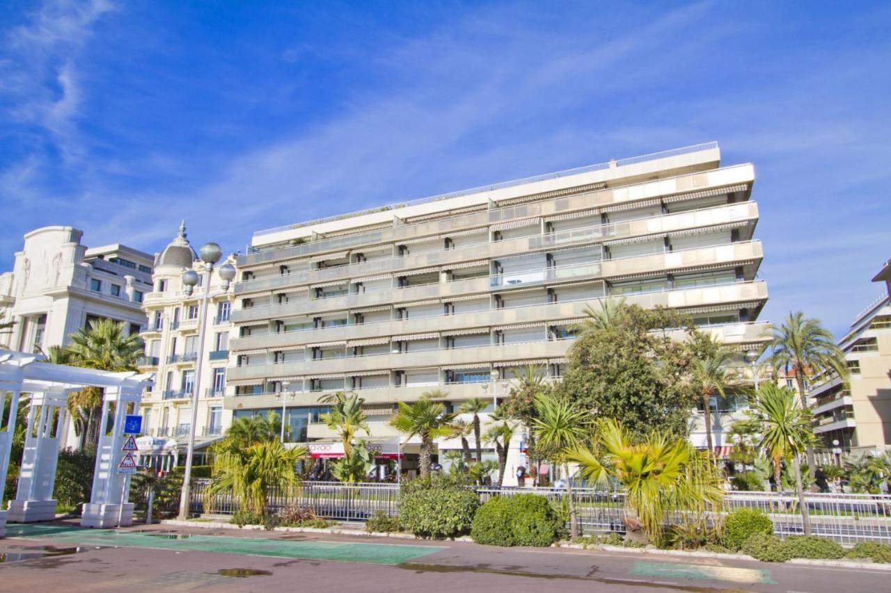 Promenade Holiday - Royal Luxembourg Promenade นีซ ภายนอก รูปภาพ