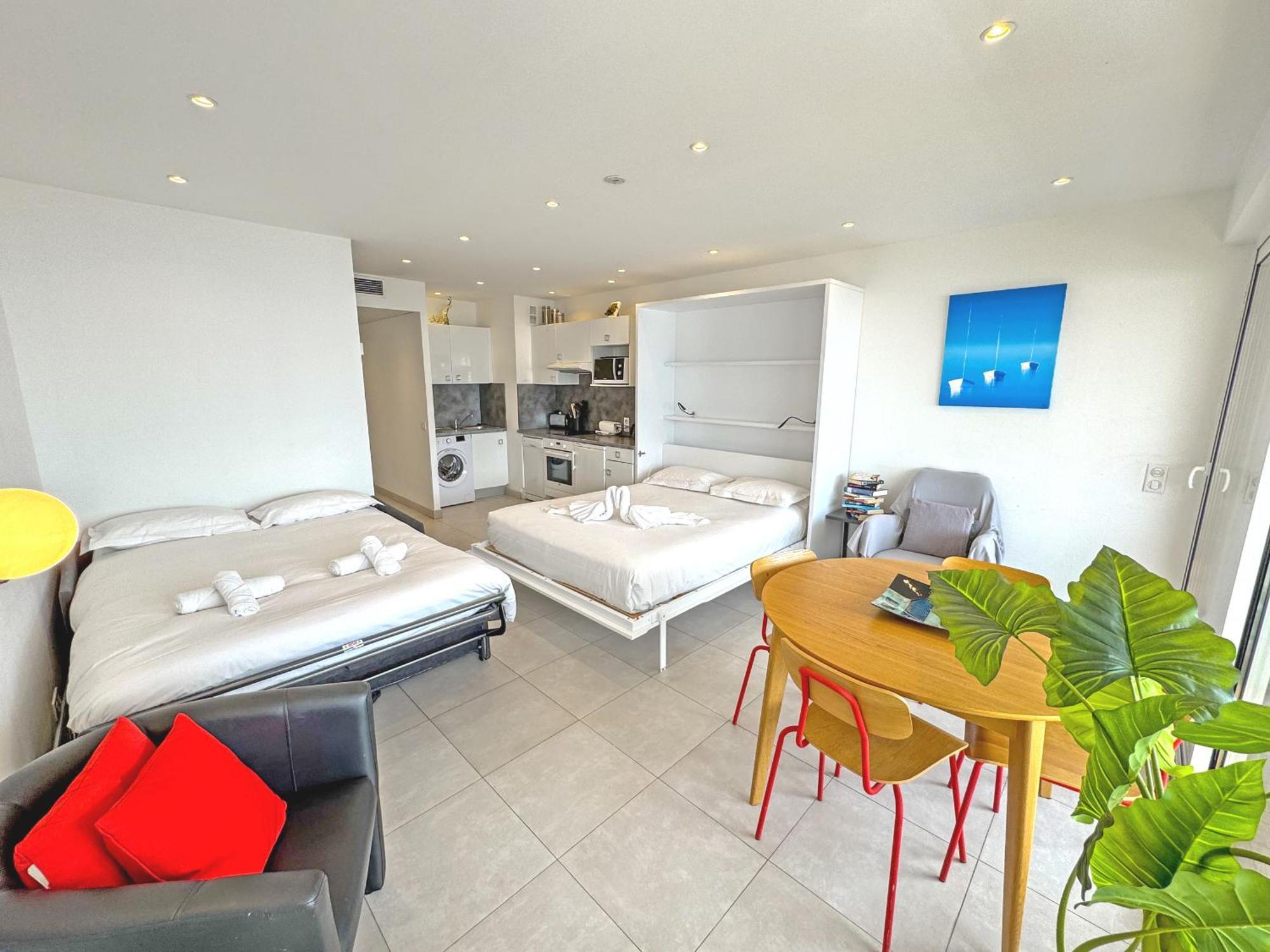 Promenade Holiday - Royal Luxembourg Promenade นีซ ภายนอก รูปภาพ
